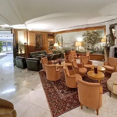 Grand Hotel Cravat Luxembourg 4*,